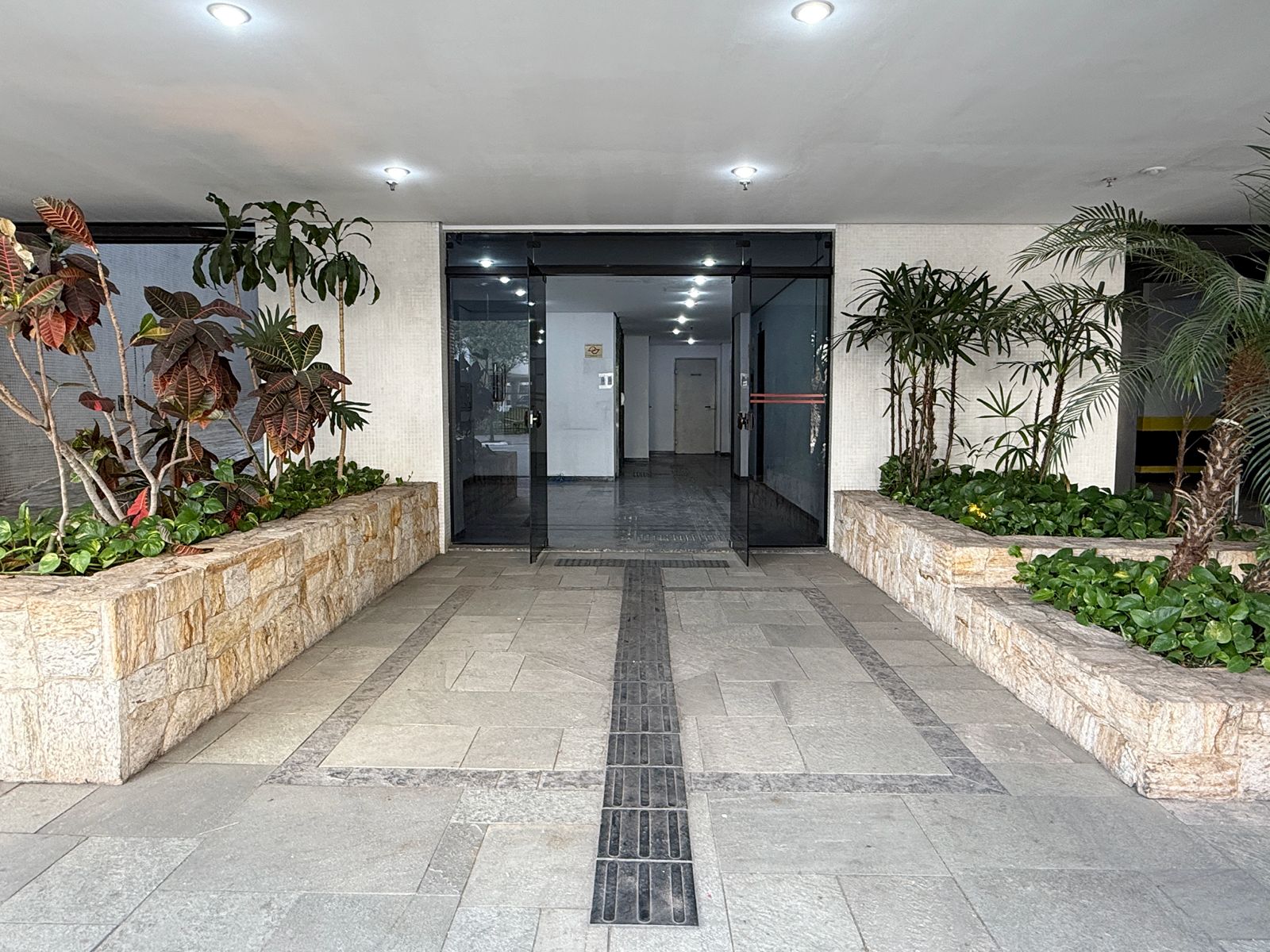 WhatsApp Image 2025-10-23 at 14.54.07 (2)