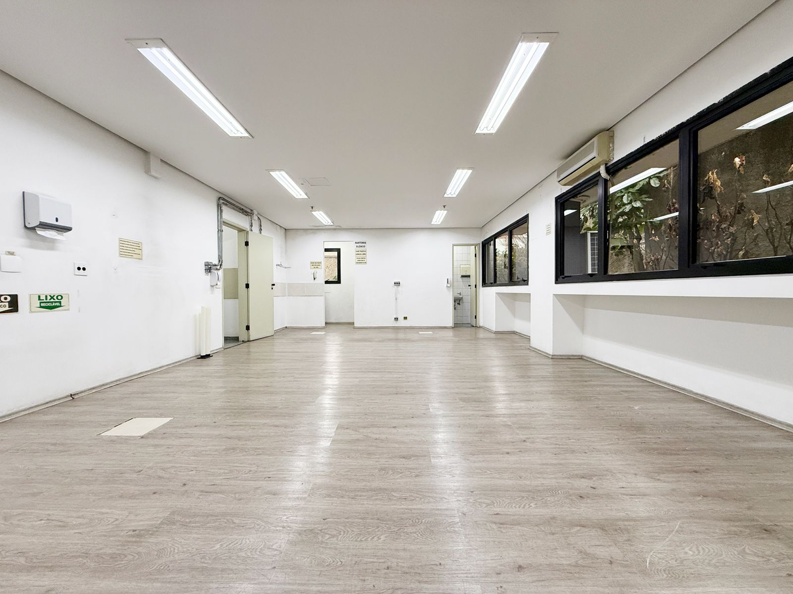 WhatsApp Image 2025-10-23 at 14.54.08 (5)