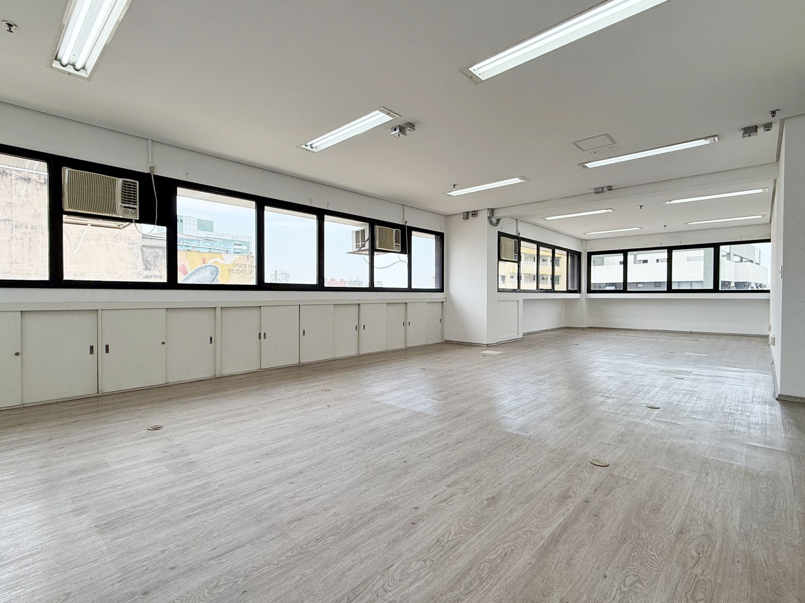 WhatsApp Image 2025-10-23 at 14.54.11 (2)