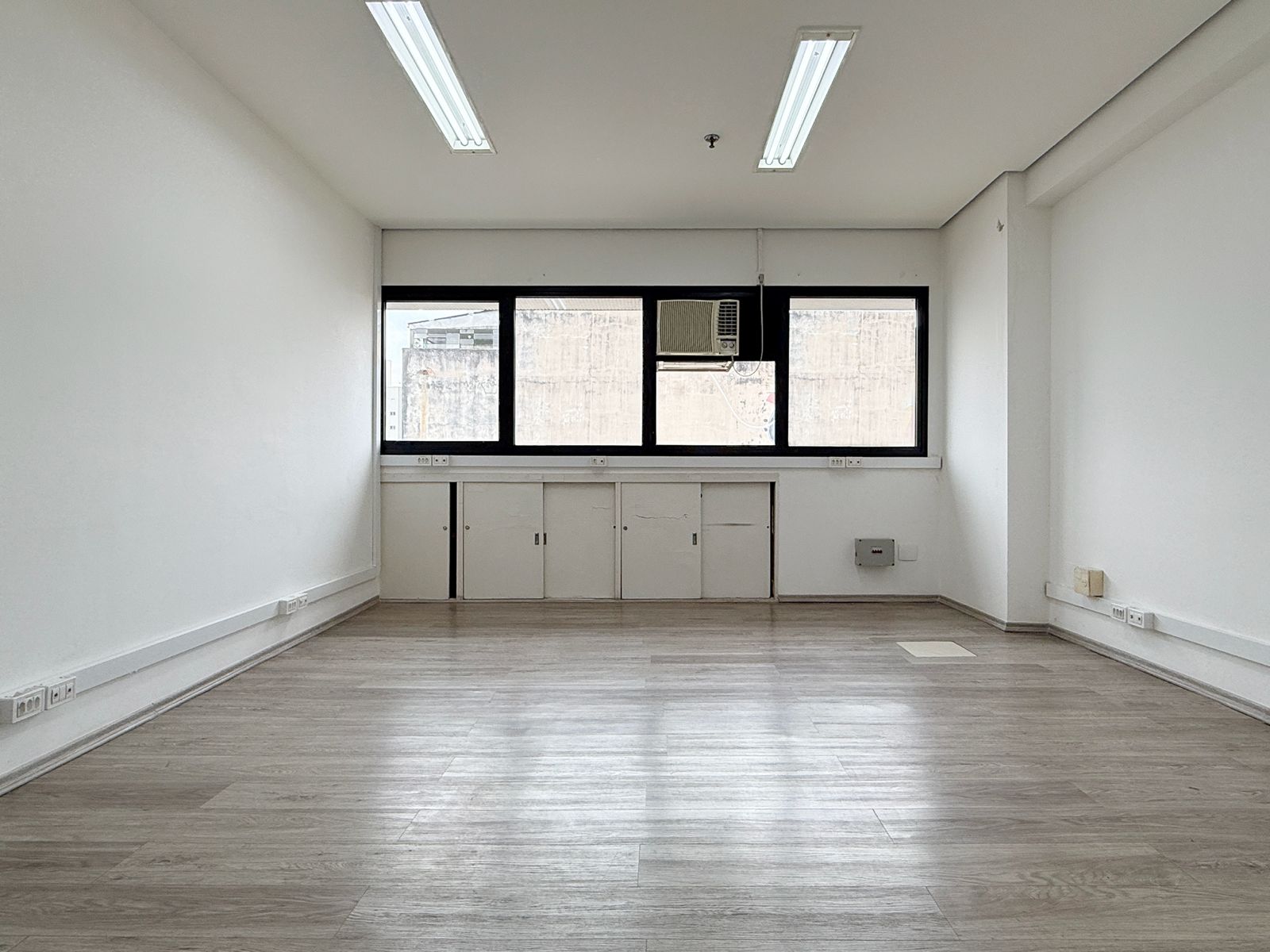 WhatsApp Image 2025-10-23 at 14.54.11