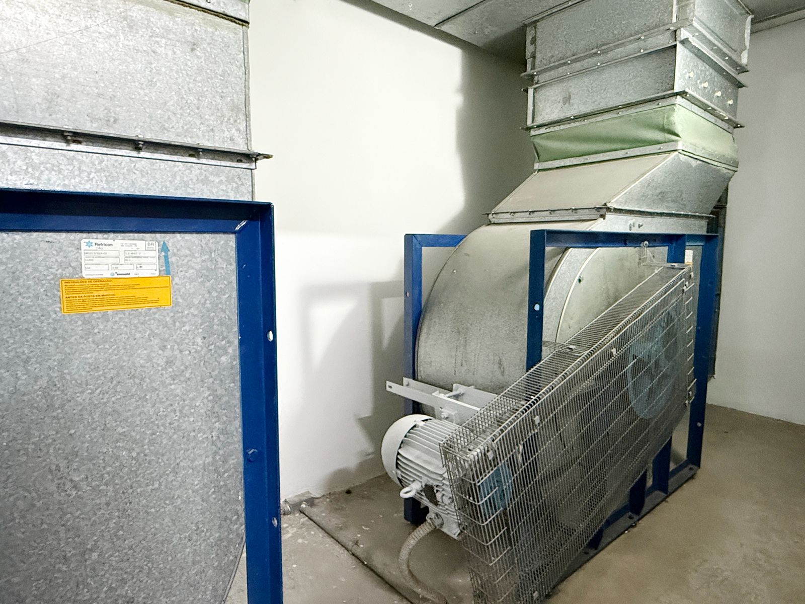 WhatsApp Image 2025-10-23 at 14.56.13 (1)